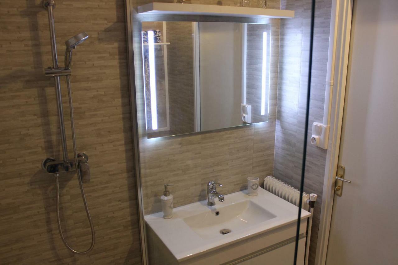Appartement Place Leclerc Besançon Exteriör bild